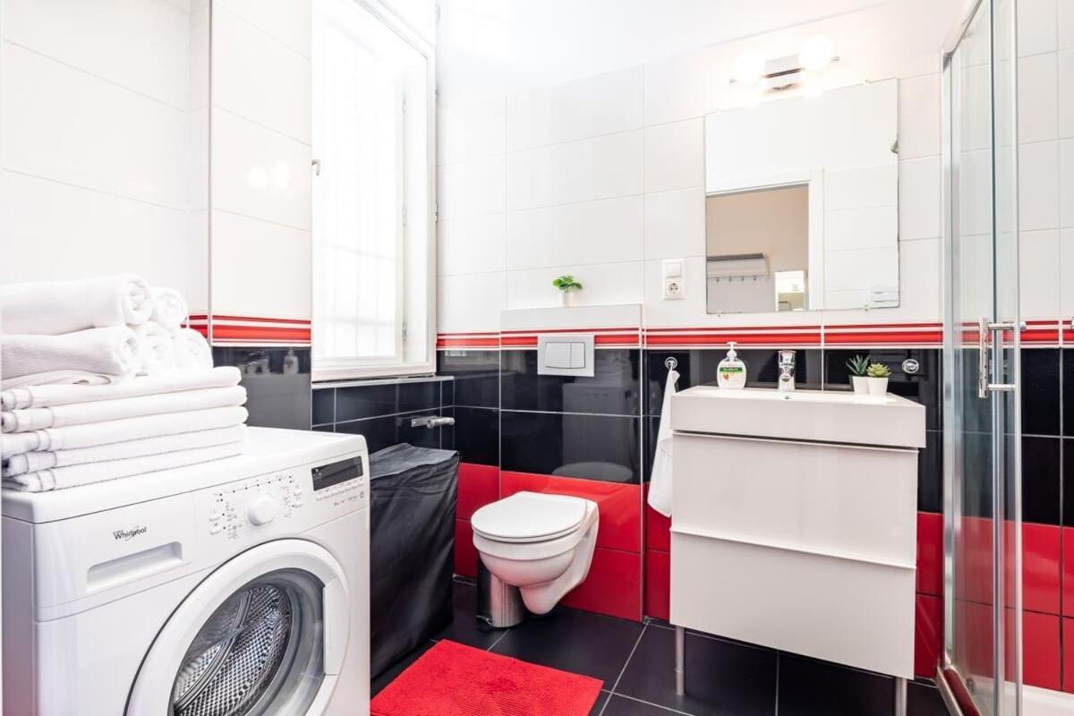 Super Central Convenient Apartment Boedapest Buitenkant foto